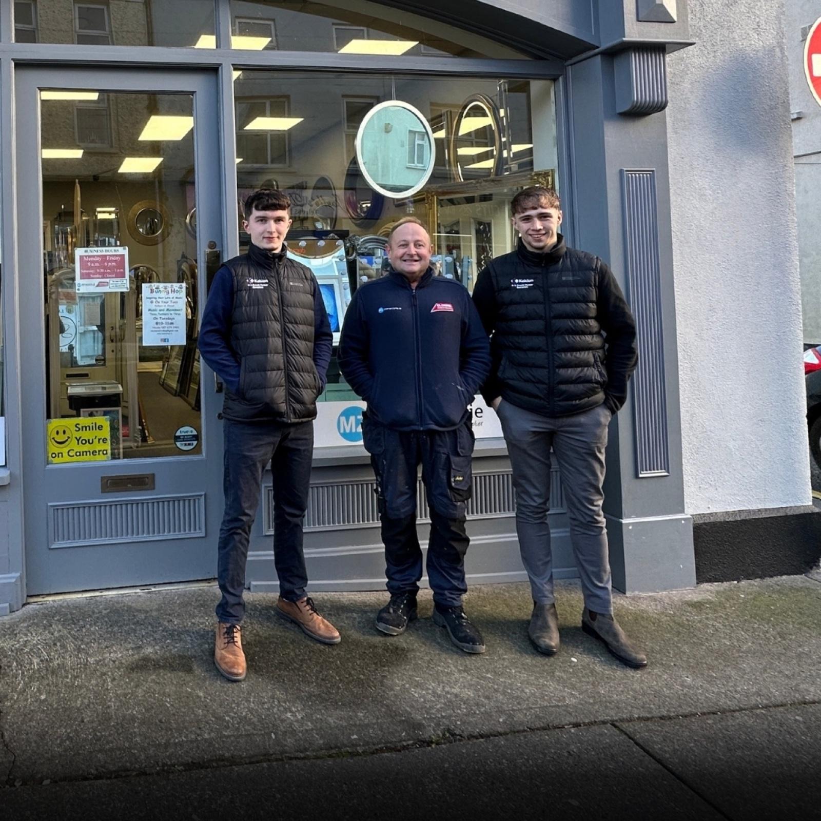 Kakion team with the Clonmel Glass & Mirrors team at their Tipperary store